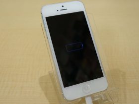 iPhone5のバッテリー交換修理に清須市よりご来店！アイフォン修理のクイック名古屋