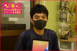 ☆iPad8のガラス交換修理に名古屋市内よりご来店！アイパッド修理のクイック名古屋