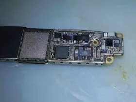 iPhone/iPad/MacBook修理のクイック名古屋