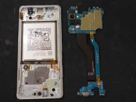 iPhone/iPad/MacBook修理のクイック名古屋