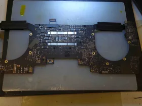 iPhone/iPad/MacBook修理のクイック名古屋