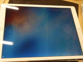 iPad/MacBook修理のクイック名古屋